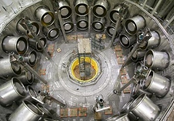 Ученые выяснили, что радиационная обработка полимеров позволяет ускорить получение ракетного топлива.