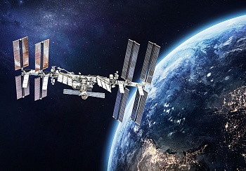 На МКС испытывают полимерный материал для защиты космонавтов от радиации