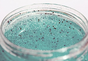 Ученые научились расщеплять микропластик