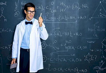 История полимеров: поликарбонат — прозрачная революция